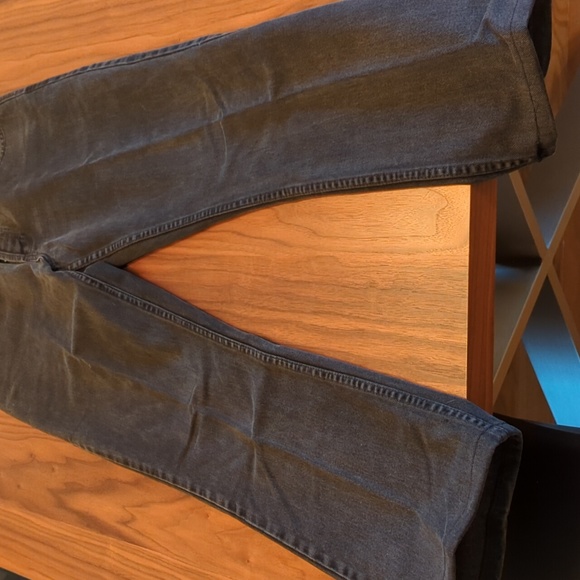 Tommy Hilfiger vintage black denim, 32/30 EU sizing measurements  in 2nd photo! - Picture 15 of 16